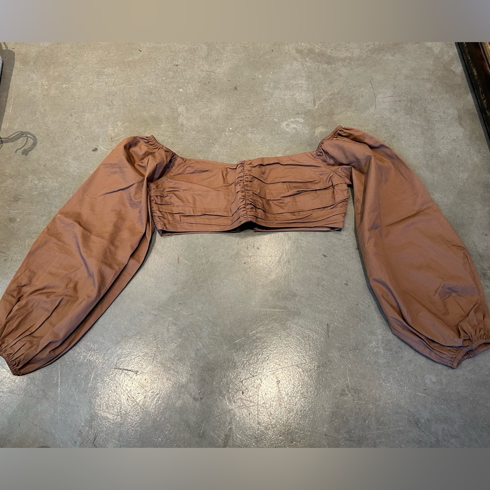 L’Academie Crop Top!